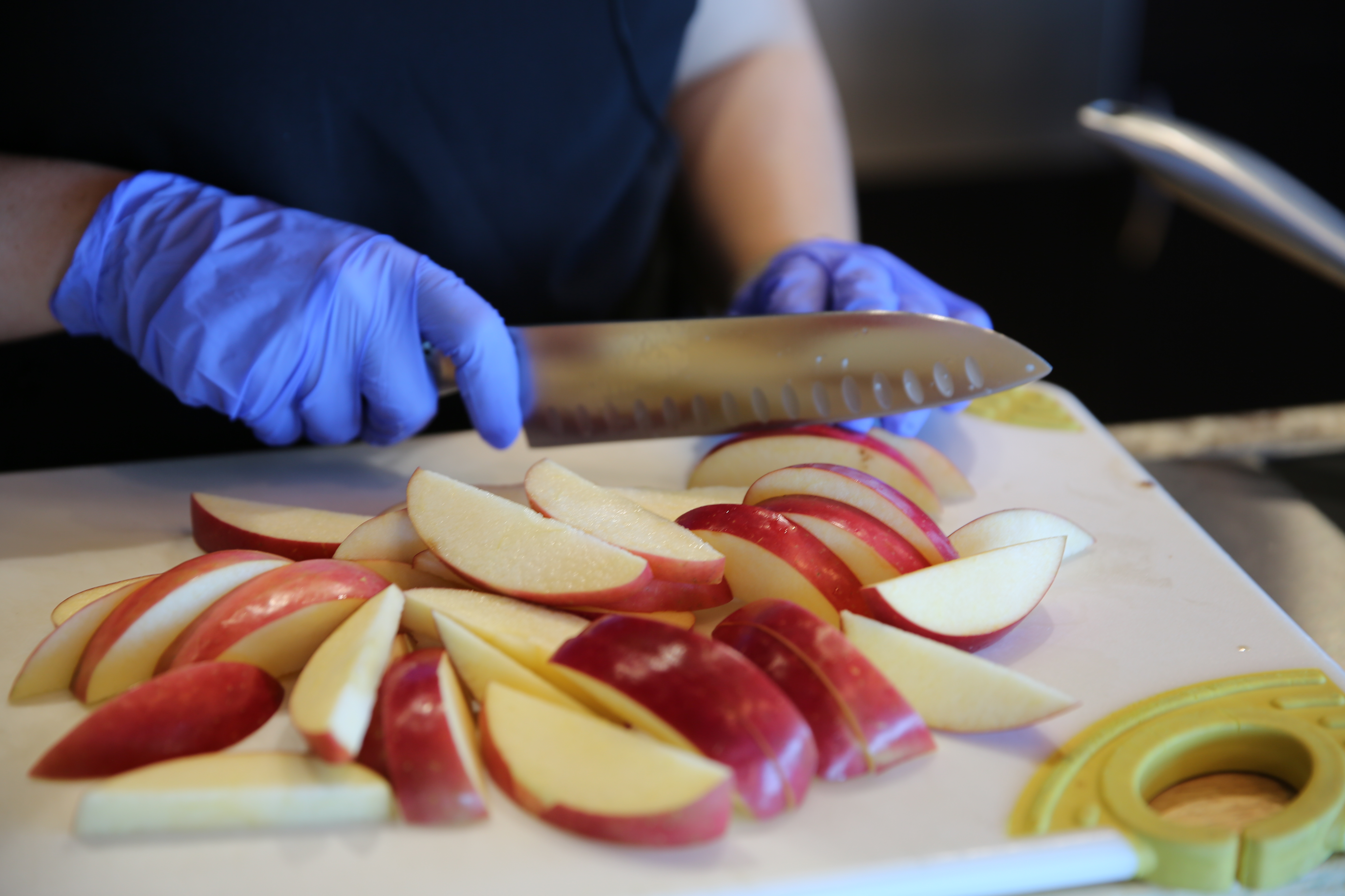 Sliced apples